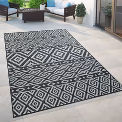 Un beau tapis sublime toutes les pièces, qu'il s'agisse du salon, de la chambre ou de la cuisine, surtout s'il présente un mo ...