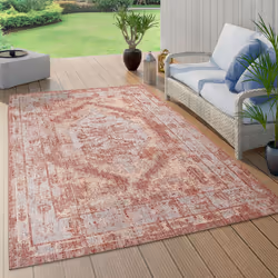 Profitez de l'été sur votre balcon ou votre terrasse ! Exotiques et colorés, ces tapis d'intérieur et d'extérieur séduisent p ...