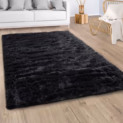 Même si le confort n’est pas souvent associé au sol plutôt froid, ces fabuleux tapis à longs poils parviennent à créer une pu ...