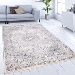Cest tout simplement du grand luxe : raffinés, rugueux ou riches en détails les magnifiques tapis de cette collection prouven ...