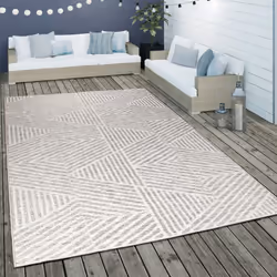 Très chaleureux et ornés de motifs ethniques, ces tapis d’intérieur et d’extérieur donneront un look scandinave à votre terra ...