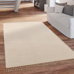 Vous souhaitez apporter une touche naturelle à votre intérieur ? Notre collection de tapis en sisal haut de gamme met votre i ...