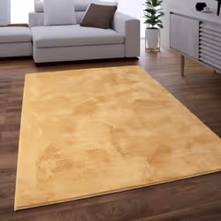 Comme sur des nuages ! Ces superbes tapis à poils longs n'ont nul besoin de motifs ou de designs multicolores pour attirer l' ...