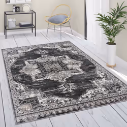 Un incroyable mélange d’ancien et de nouveau, de classique et de moderne : ces superbes tapis allient l’opulence de designs o ...