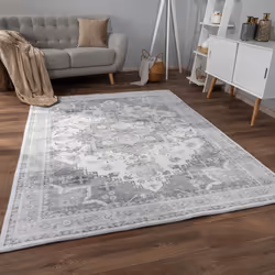 Combinez ces tapis tendance à poils ras à des couleurs modernes et des motifs traditionnels pour apporter une touche d’origin ...