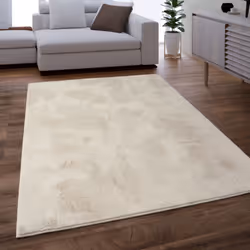 Comme sur des nuages ! Ces superbes tapis à poils longs n'ont nul besoin de motifs ou de designs multicolores pour attirer l' ...