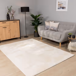 Description générale Ajoutez une touche de charme à votre intérieur avec nos tapis élégants et confortables. Disponibles dans ...