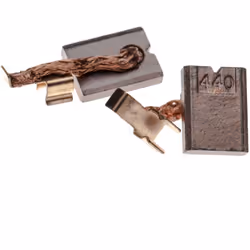 Balai de charbon robuste pour vos appareils à moteur électrique - Dimensions: 3 x 10 x 13,4mm Les balais de charbon fournisse ...