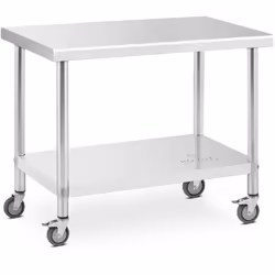 ⭐⭐⭐⭐⭐ Table de travail en acier inoxydable avec roulettes et espace de rangement généreux de marques Royal Catering ✅ Modèle: ...