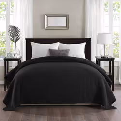 Description générale Ce couvre-lit est fabriqué en polyester de haute qualité à 100%. Il est souple, durable et résistant aux ...