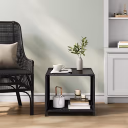 - La table jardin extérieur a un plateau en verre. Et dans le compartiment de rangement ouvert sous le plateau de la table, o ...
