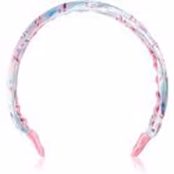 L’accessoire pour cheveux invisibobble Kids complète parfaitement votre coiffure.