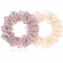 L’accessoire invisibobble Sprunchie Slim Hairiffic vous permettra de faire tenir votre coiffure en lui donnant une finition p ...