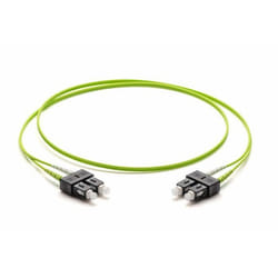 Corning - F575702V2Z20005M - Cable patch en fibre de verre 2 x 2 mm - Duplex multimode : SC PC Duplex vers SC PC Duplex OM5