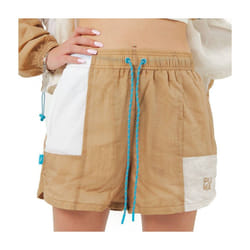 Puma modèle Infuse Woven Short Brun clair