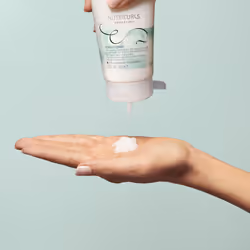 Nutricurls Après-shampoing démêlant pour cheveux bouclés et ondulés 200 ml