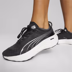 PUMA 377758_01_40.5 Chaussure d'athlétisme Unisexe 40.5 Noir, Blanc