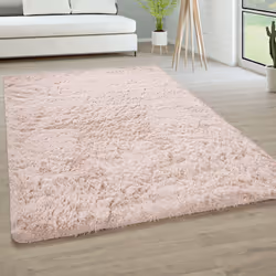 Ces tapis à poils longs en sont la preuve : parfois, nul besoin de faire compliqué. Des couleurs extravagantes ou des designs ...