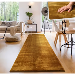Quel confort;: là où d'autres tapis nécessitent des motifs compliqués et des designs bigarrés pour se démarquer, ces chaleure ...