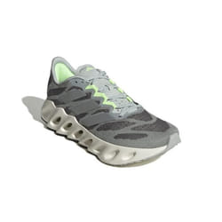 Chaussures Adidas Switch Fwd ID2635