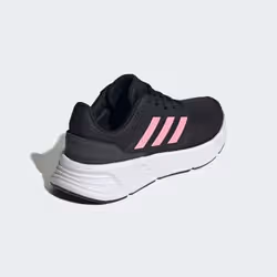 Adidas IE8149_540 Chaussure d'athlétisme Noir - Vue supplémentaire 5