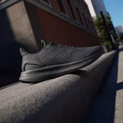 Adidas ID1158_690 Chaussure d'athlétisme Noir - Vue supplémentaire 3