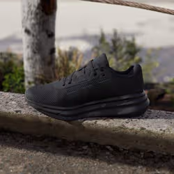 Adidas ID8764_570 Chaussure d'athlétisme Noir - Vue supplémentaire 7