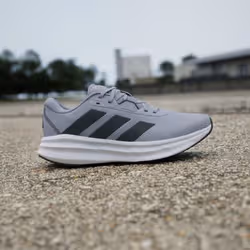 Adidas ID8754_650 Chaussure d'athlétisme Noir - Vue supplémentaire 3