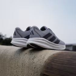 Adidas ID8754_660 Chaussure d'athlétisme Noir - Vue supplémentaire 6