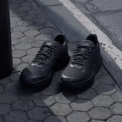 Adidas IH8217_630 Chaussure d'athlétisme Noir - Vue supplémentaire 5