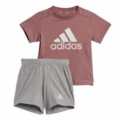 Ensemble short et t-shirt en coton bio Essentials en Rose