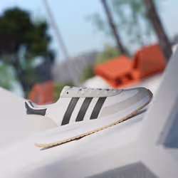 Adidas IH8584_700 chaussure de sport à la mode Noir - Vue supplémentaire 3
