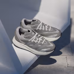 Adidas JQ4759_570 Chaussure d'athlétisme Gris - Vue supplémentaire 5