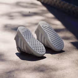 Adidas JR0782_280 Chaussure d'athlétisme Blanc - Vue supplémentaire 4