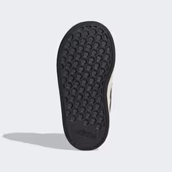 Adidas JR0778_340 Chaussure d'athlétisme Blanc - Vue supplémentaire 3