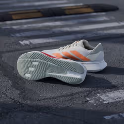Adidas JQ0605_550 Chaussure d'athlétisme Blanc - Vue supplémentaire 4