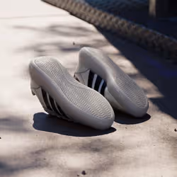 Adidas JR7224_570 Chaussure d'athlétisme Blanc - Vue supplémentaire 4