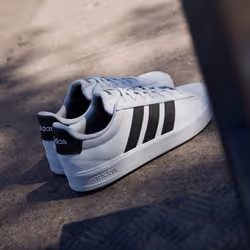 Adidas IH1472_620 chaussure de sport à la mode Noir - Vue supplémentaire 6