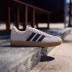 Adidas IH4035_660 chaussure de sport à la mode Noir - Vue supplémentaire 3