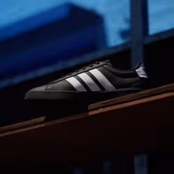 Adidas IH1476_570 chaussure de sport à la mode Noir - Vue supplémentaire 7