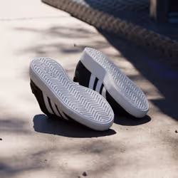 Adidas JP9366_540 Chaussure d'athlétisme Blanc - Vue supplémentaire 4