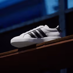 Adidas JP9365_540 Chaussure d'athlétisme Blanc - Vue supplémentaire 7