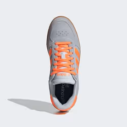 Adidas IH1373_560 Chaussure d'athlétisme Multicolore - Vue supplémentaire 3