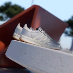Adidas JR2453_560 Chaussure d'athlétisme Blanc - Vue supplémentaire 6