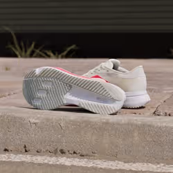Adidas JQ3130_680 Chaussure d'athlétisme Blanc - Vue supplémentaire 4