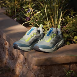 Adidas JQ1328_650 Chaussure d'athlétisme Multicolore - Vue supplémentaire 5