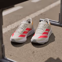 Adidas JQ3132_570 Chaussure d'athlétisme Blanc - Vue supplémentaire 5