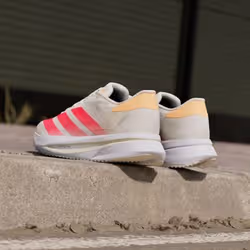Adidas JQ3132_560 Chaussure d'athlétisme Blanc - Vue supplémentaire 6