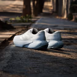 Adidas JR1613_560 Chaussure d'athlétisme Blanc - Vue supplémentaire 6