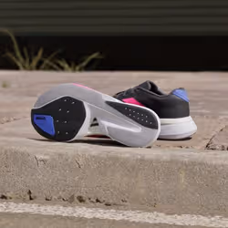 Adidas JP9247_560 Chaussure d'athlétisme Noir - Vue supplémentaire 4